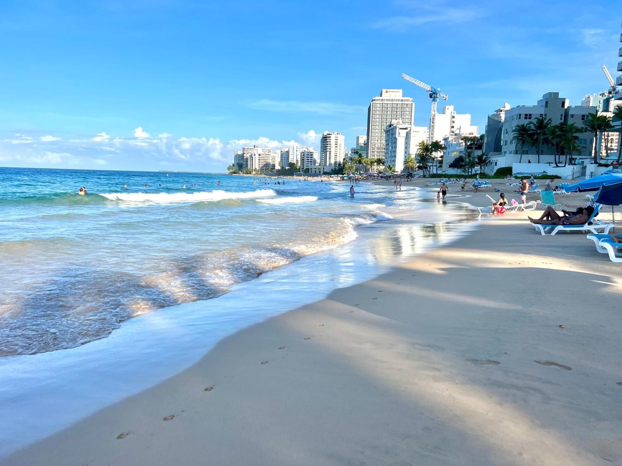 Condado Beachfront Tantra Apartamento